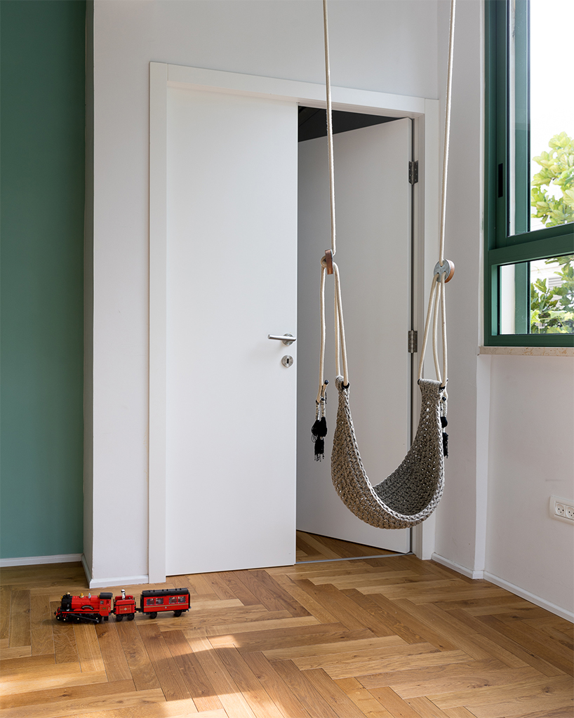 tel aviv library apartment 11