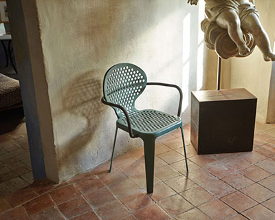 paola navone: triconfort oblo outdoor collection