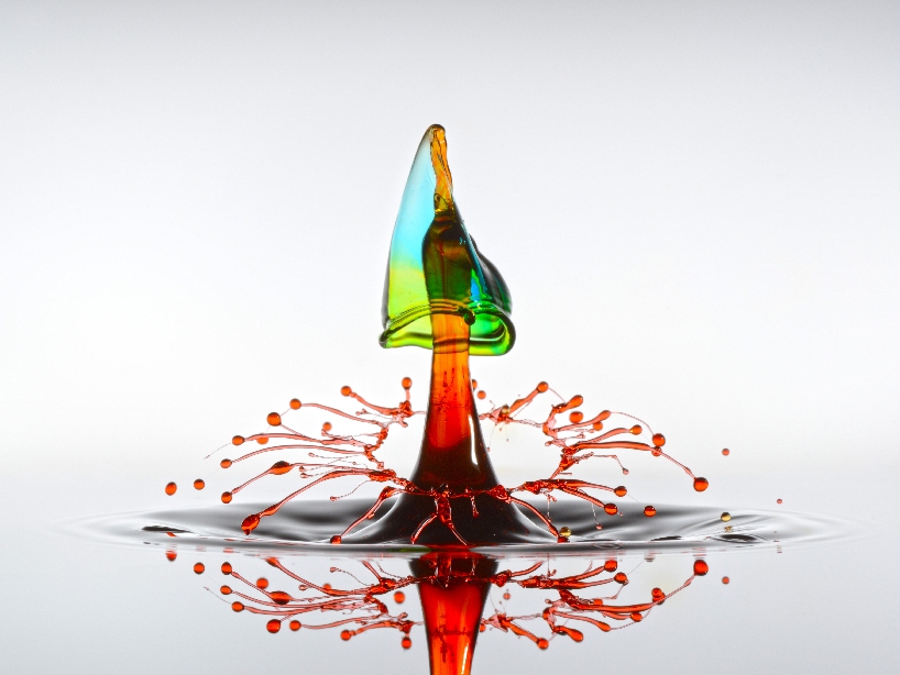 Water drop impact, high speed photograph - Stock Image - A180/0255 -  Science Photo Library