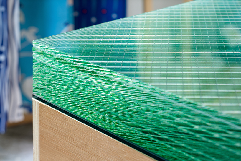 seki designs otsuka-gofukuten kimono storefront in kobe, japan