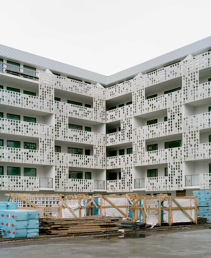 huttunen lipasti pakkanen perforates 3D facade for saukonpaasi housing in helsinki