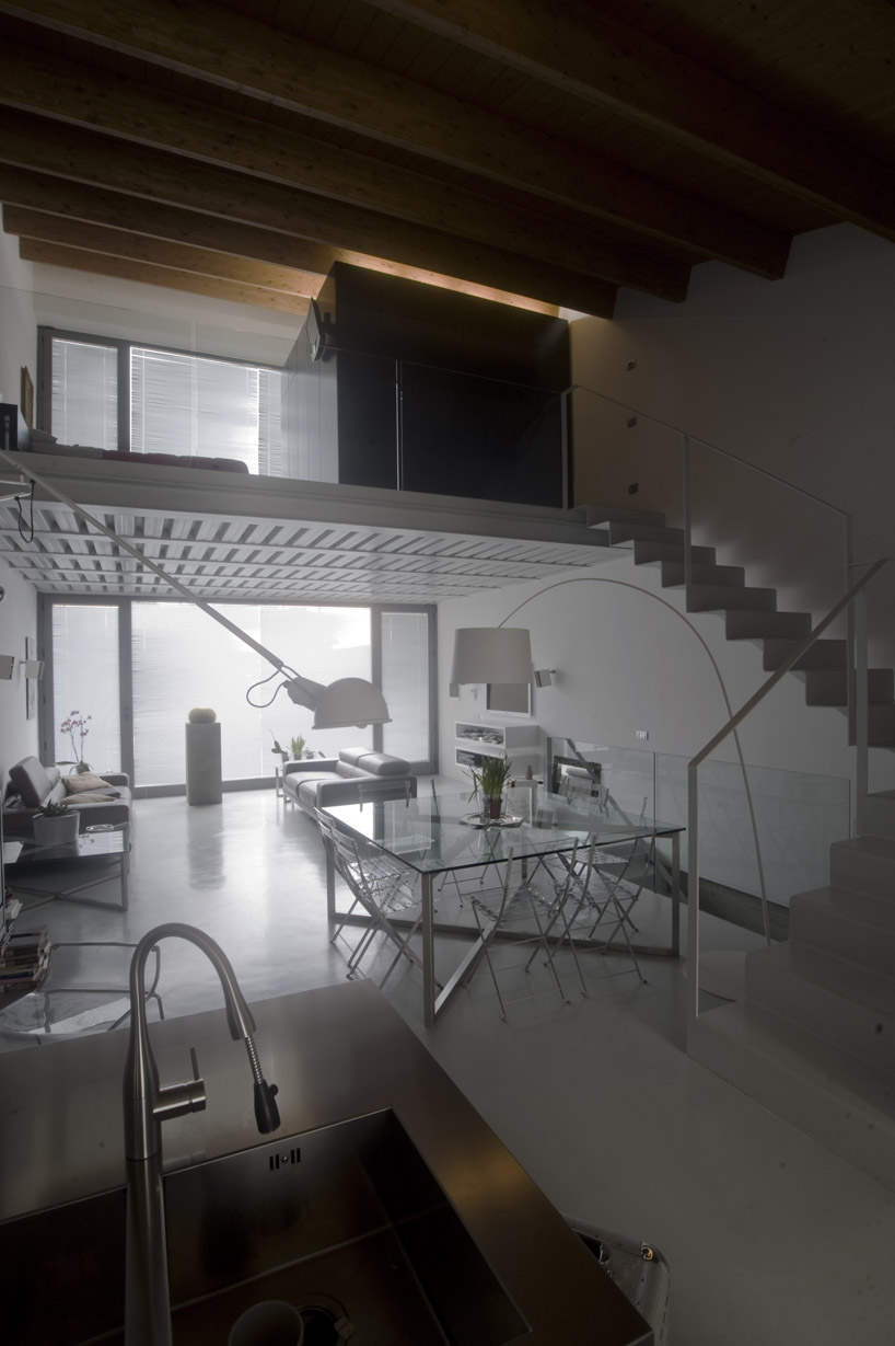 romano adolini: three family home in nepi