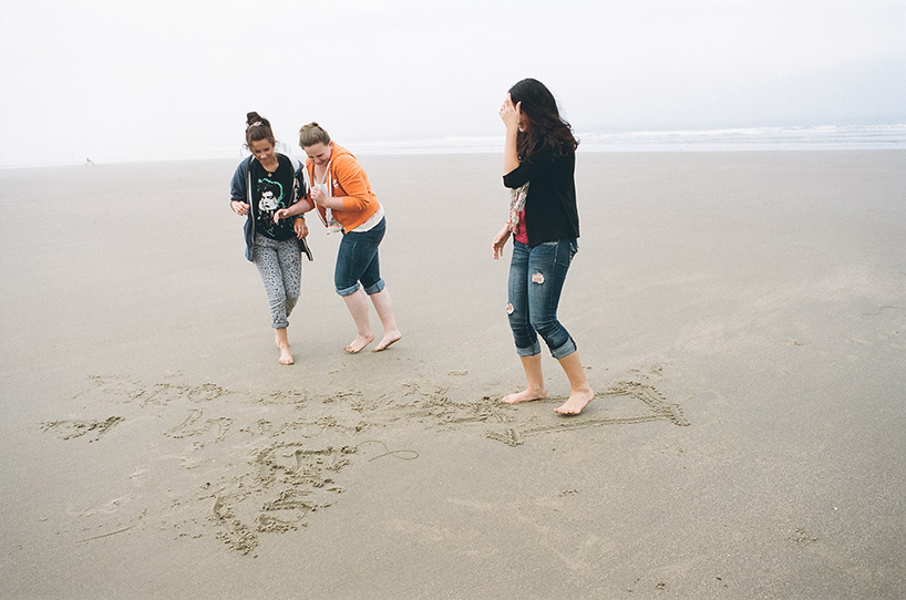 instrument labs captures the oregon coast with an interactive journal
