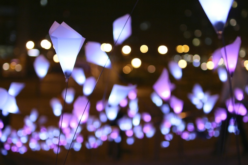 BW architects: kinetic LED installation at tribeca film festival opening