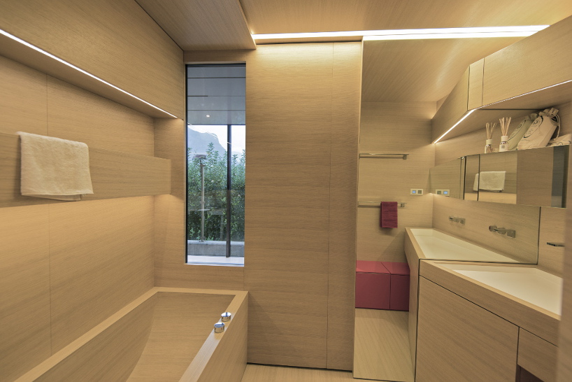 CLEAA configures adaptable housing unit with moving components