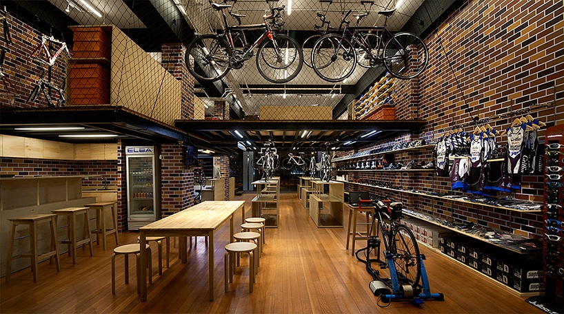 design spirits: FHL sports store