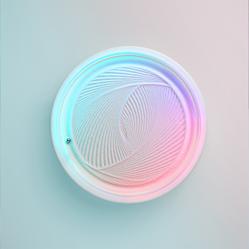 SANSARA mini: un reloj efímero que dibuja infinitos patrones en la arena