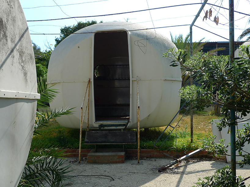 BANGA: abandoned space age bungalows from the 1960s