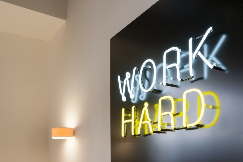 the office group's central london presidential office by acrylicize