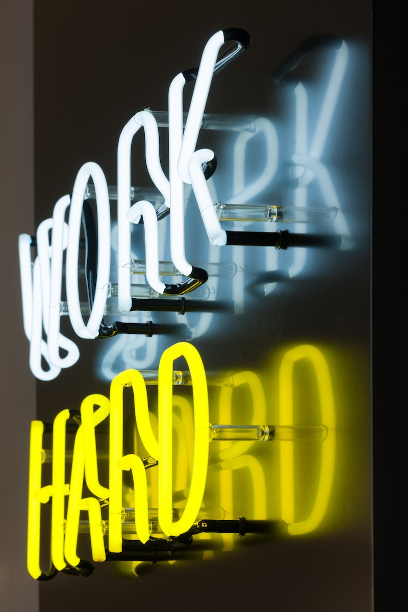 the office group's central london presidential office by acrylicize