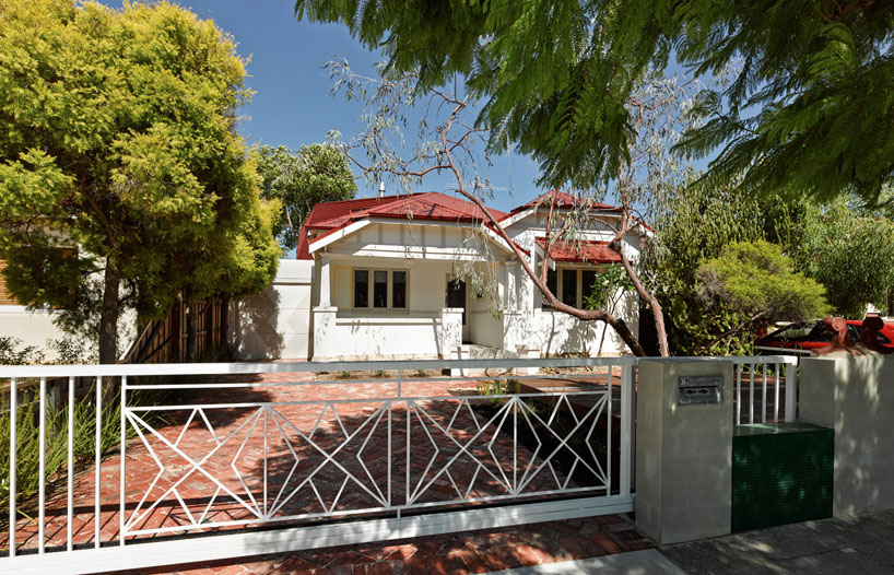 caroline di costa + iredale pedersen hook architects renovate casa31_4 in perth 