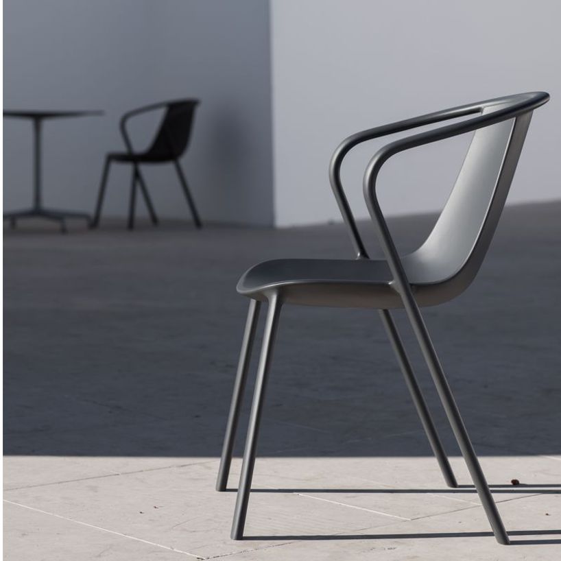 nuno ladeiro portuguese chair colico designboom