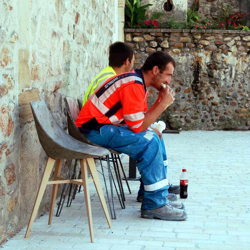 concrete la chaise d'hauteville by ateliers HLB + julie legros