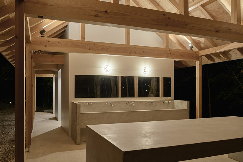 mori no terrace designs a cooking and restroom space for osaka's 10,000 sqm campground