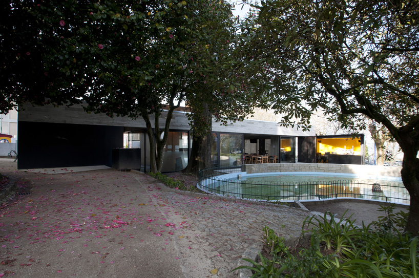 NMS arquitectura completes bar do jardim latitude cafe + lounge in portugal