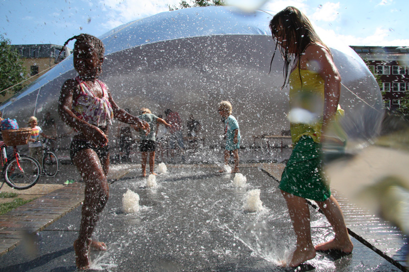 plastique fantastique's inflatable aeropolis community center