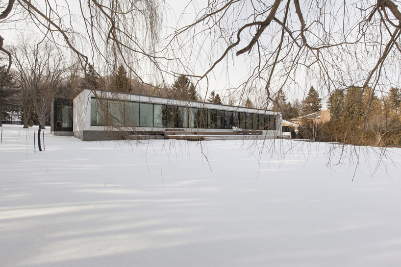 rzlbd architects opposite house lake ontario canada designboom