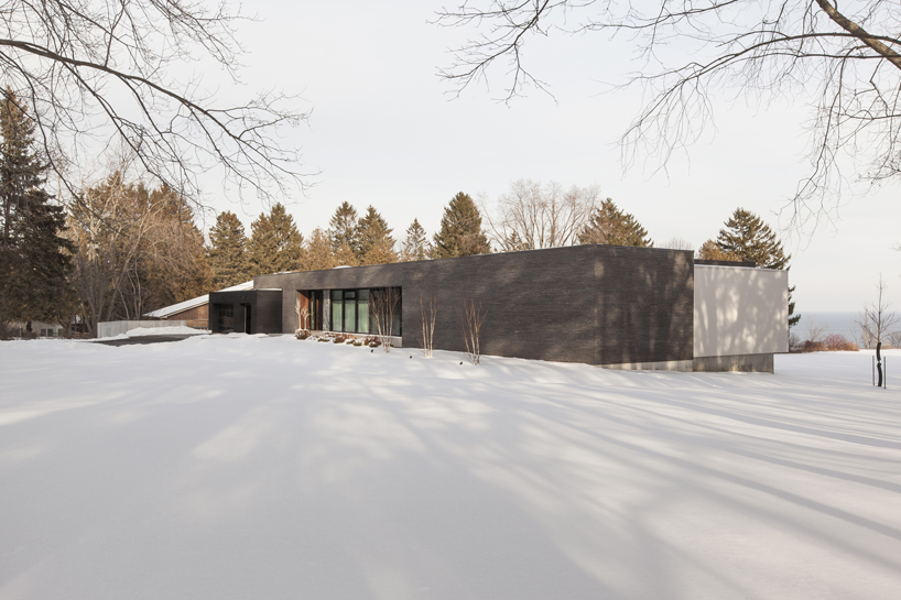 rzlbd architects opposite house lake ontario canada designboom
