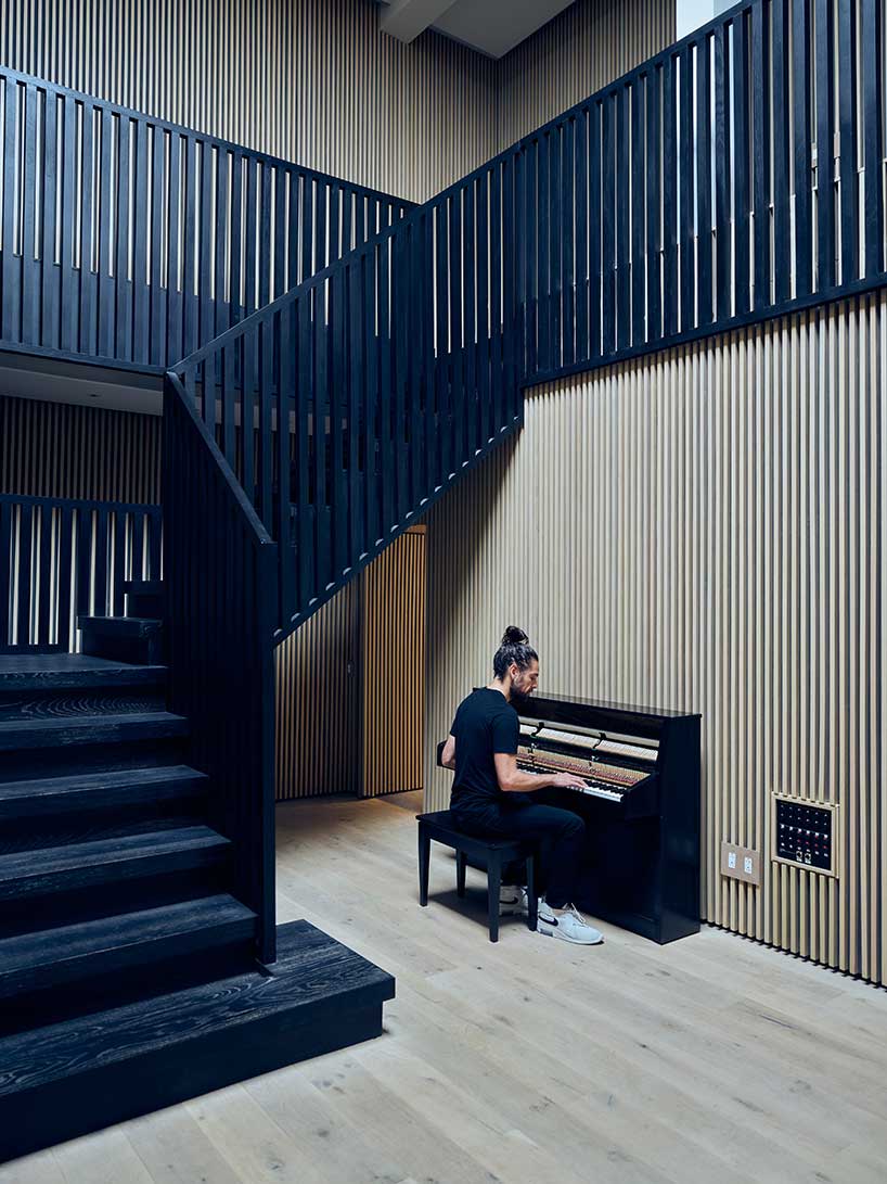 goko turns a 1920s mexican house into a chapel-like recording music studio