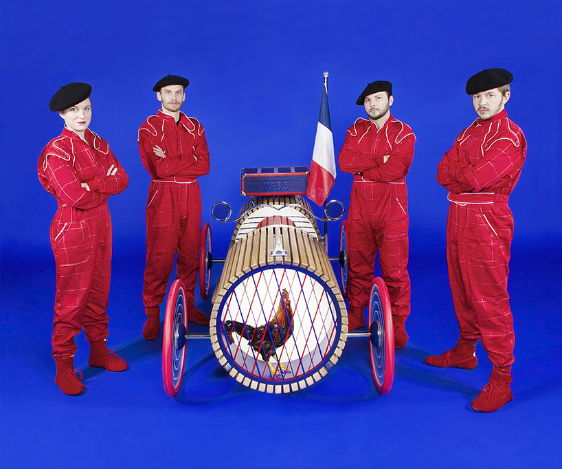 5.5 designstudio showcases so french exhibition for renault on champs elysees