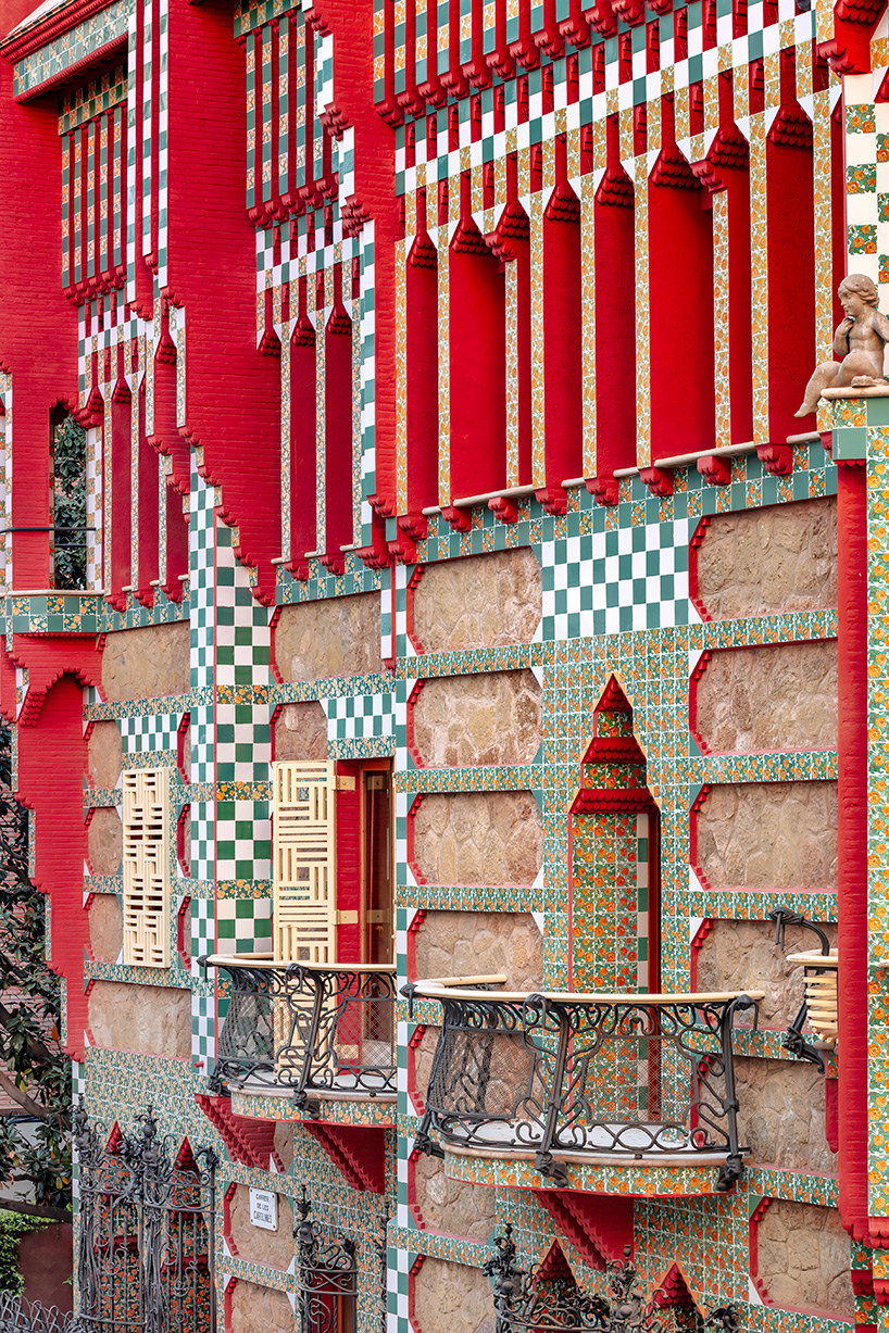 david-cardelus-antoni-gaudi-casa-vicens-architectural-photography-06-07-2019-designboom