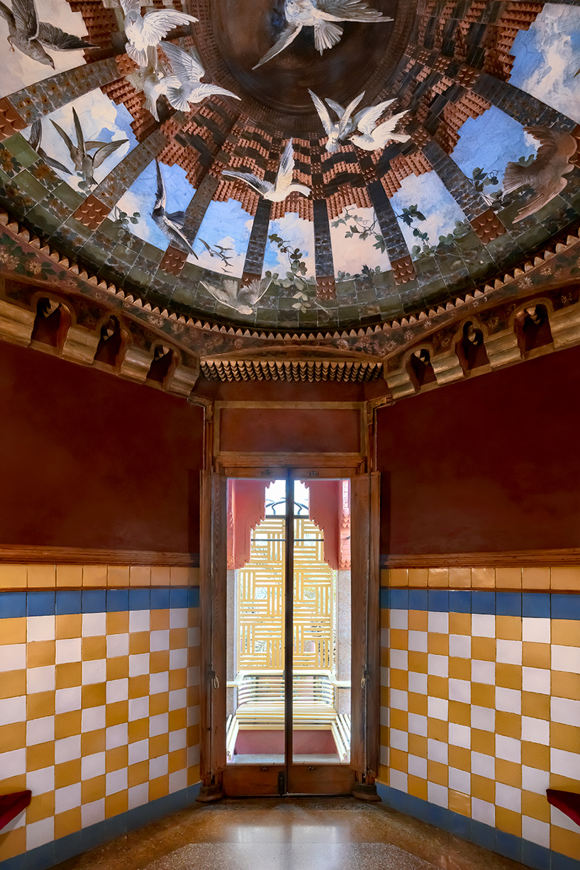 david-cardelus-antoni-gaudi-casa-vicens-architectural-photography-06-07-2019-designboom