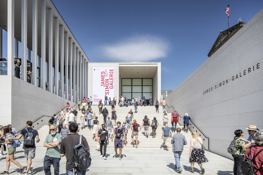 photographer felix loechner captures david chipperfield's james simon galerie in berlin designboom