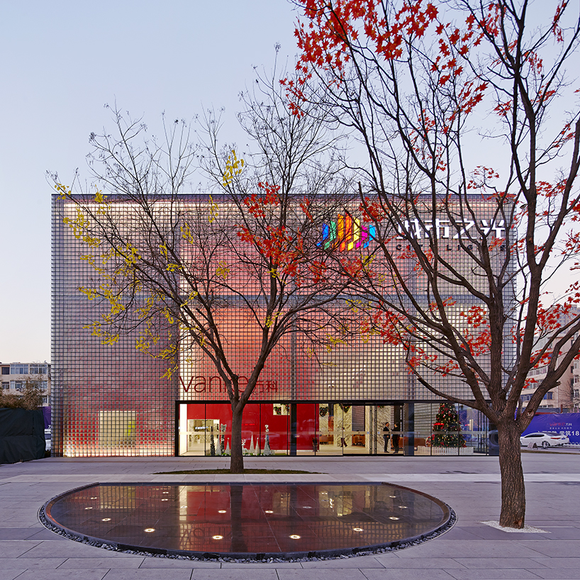 CLOU architects repurpose boiler room into an airy gallery in taiyuan
