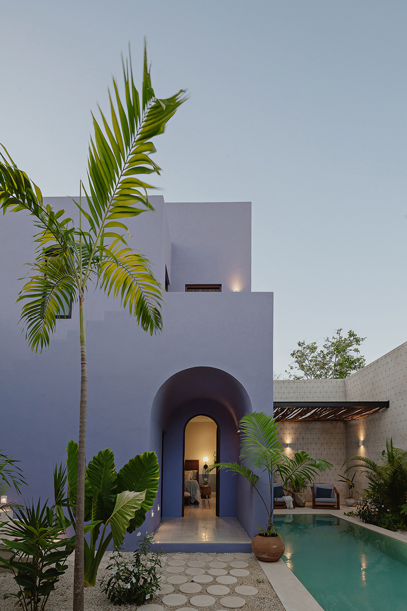 workshop architects revitalizes mexican casa pulpo infusing vibrant purple hues