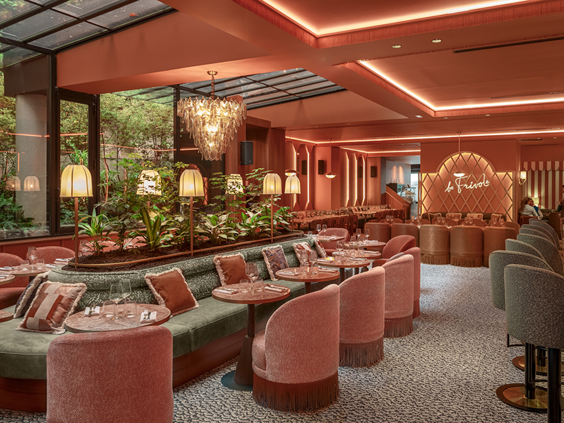 Vibrant Decorations Restaurant Interiors por Maison Malapert del Distrito de la Moda de París