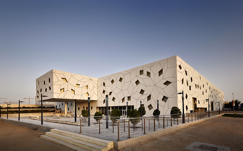 pygmalion karatzas photographs icons of contemporary doha