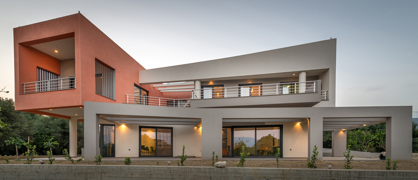 IS house completed in nafapaktos, greece by barlas architects