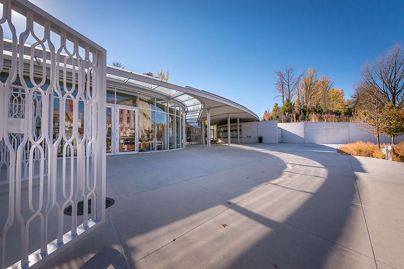 pygmalion karatzas undertakes architecture photography journey around USA