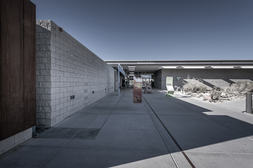pygmalion karatzas documents the red rock canyon visitor center in nevada