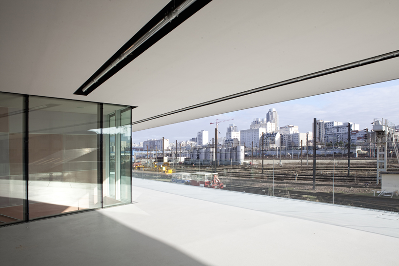 brisac gonzalez architects completes pajol sports center in paris