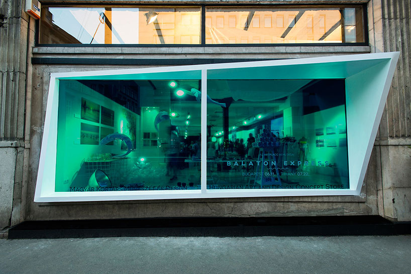 kissmiklos uses filters and crafted sea-creatures in storefront for mono