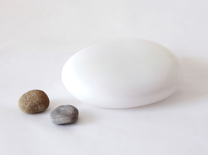 yoin reflects japanese + swedish design in LED solar lights