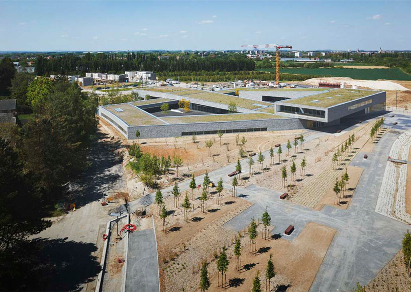 zigzag architecture completes sustainable school in france