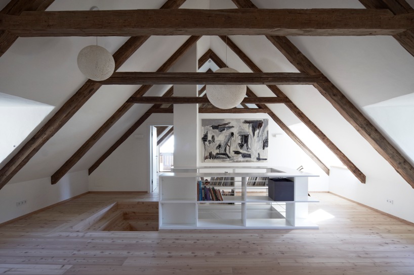 erich prödl associates and HpSA ZT farmhouse austria designboom