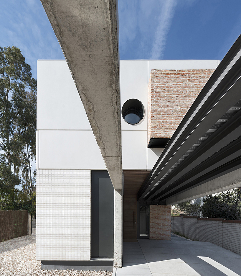 ia house casa ia l2garquitectos designboom