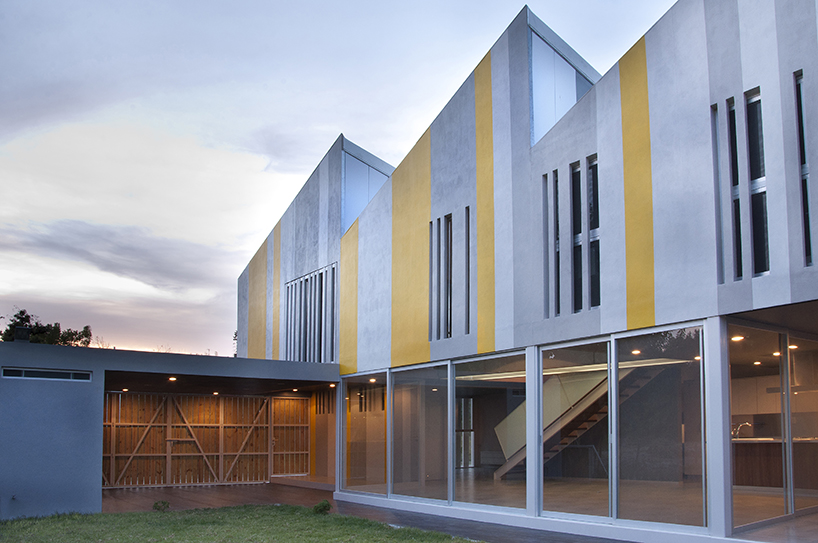 tactic-a angles striped huit house around L shape in mexico