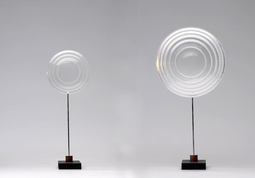 viktor reiter emulates natural sun movement in ascent/descent lamp