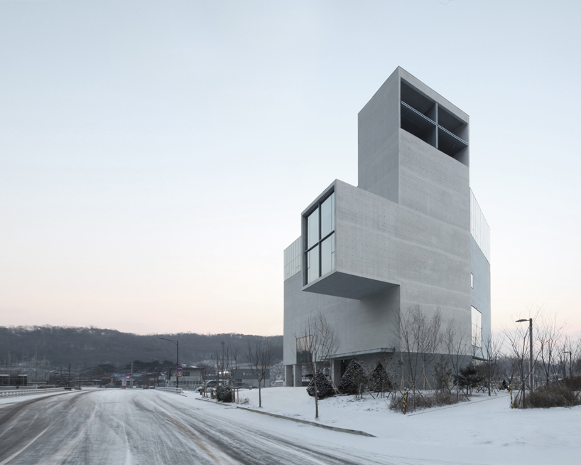 nameless architecture completes RW concrete church in south korea