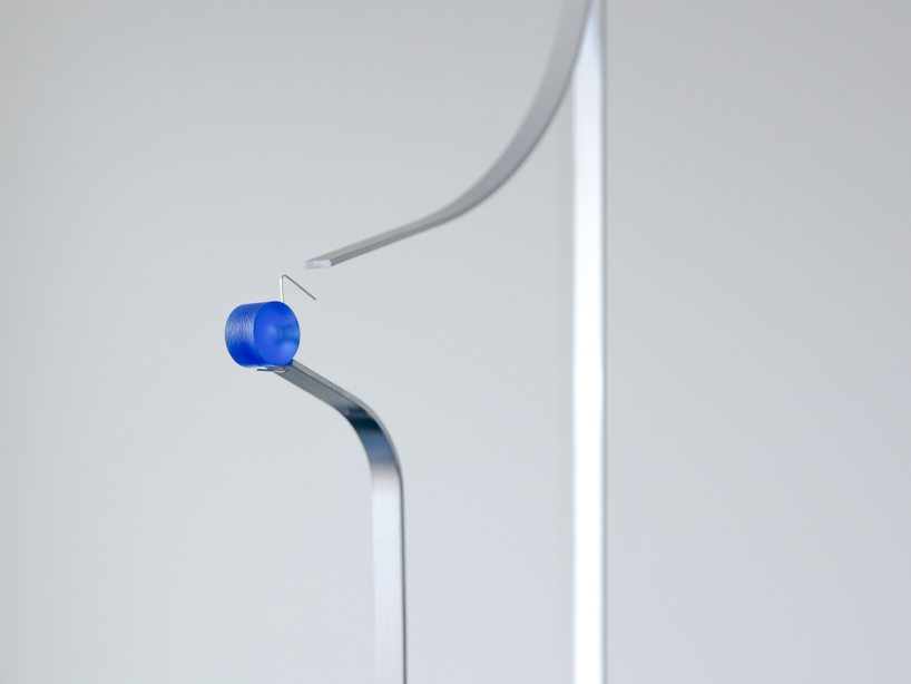 water droplets become conduits for electrical energy in sander hagelaar’s installation