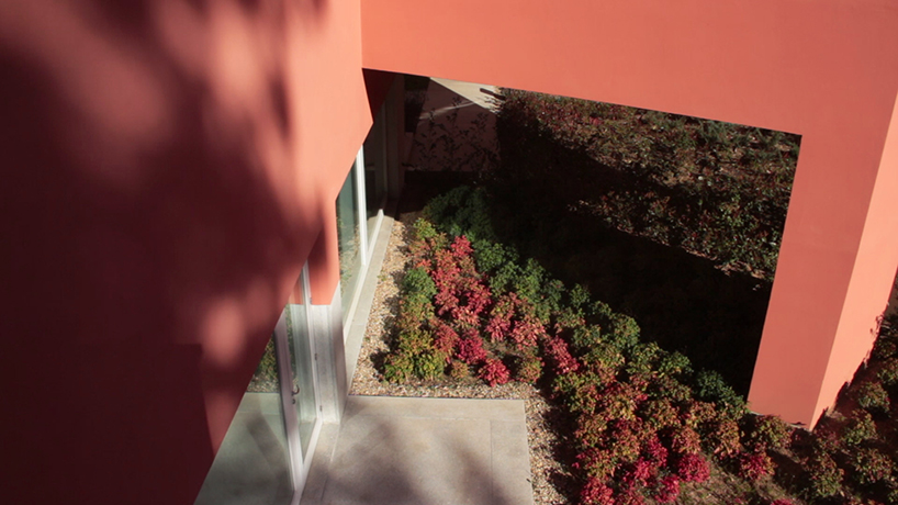 architectural video offers fresh perspective on renowned buildings