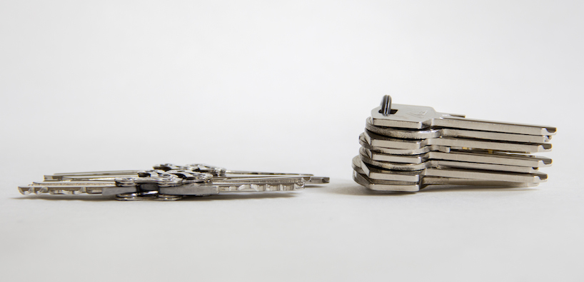 farkas + csortan recycle bicycle chains for minimalist key holders