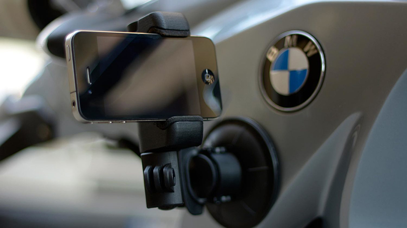 shoulderpod S1, an adjustable smartphone filmmaker grip for professionals