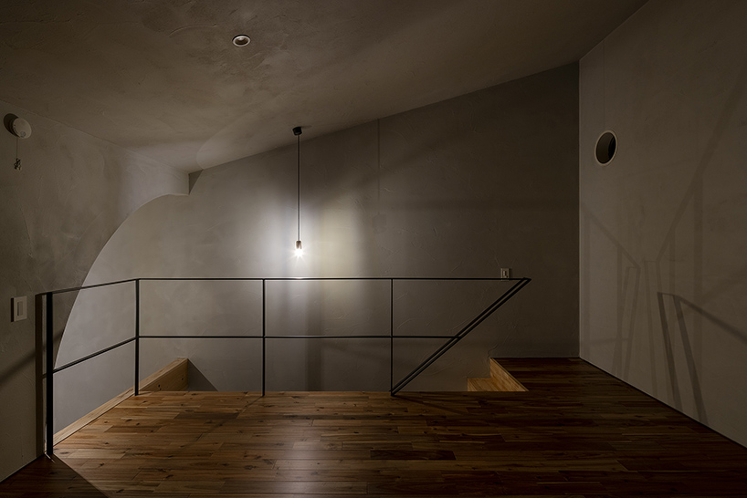 arbol layers series of arches inside minimalist residence in japan