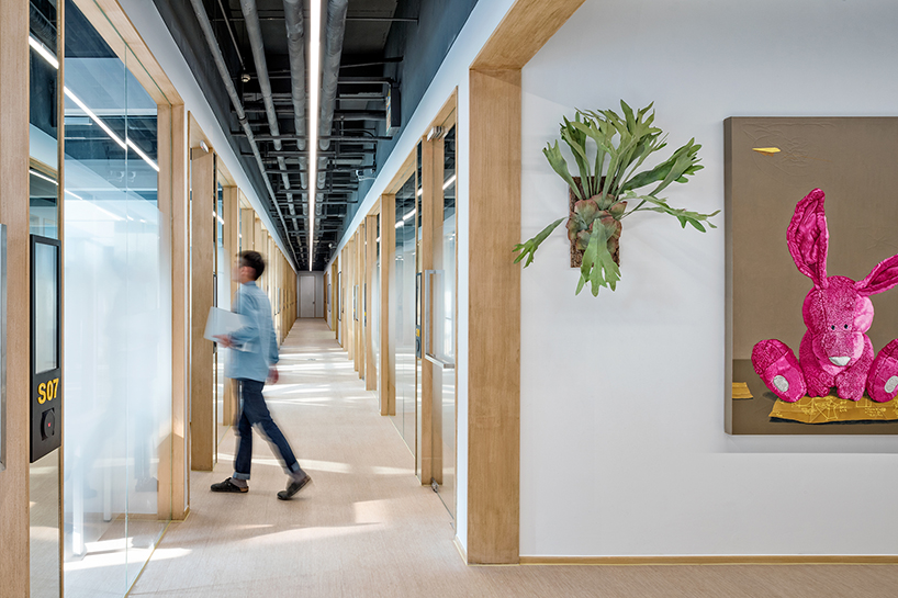 fountown co-working concept space by vermilion zhou design group