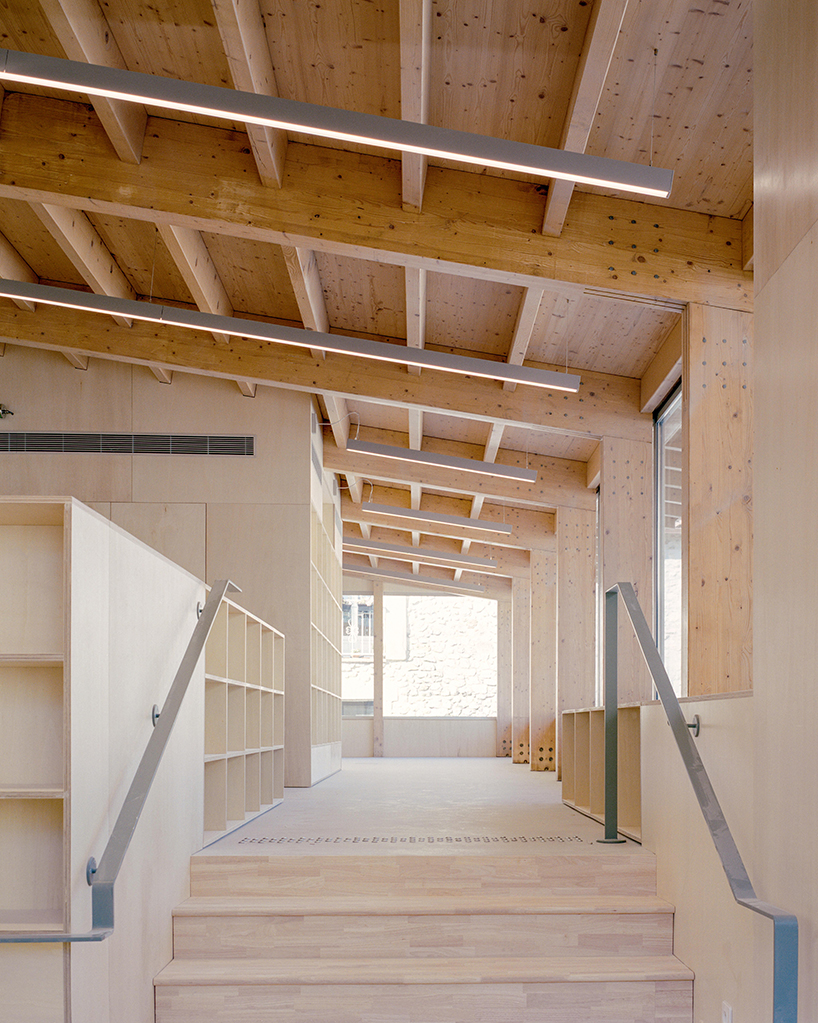 NAS architecture revives 17th-century chapel in southern france as third-place library 